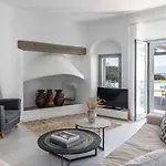 Aqua Breeze Villas