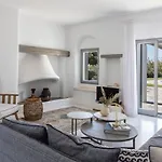 Aqua Breeze Villas * Pláka