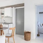 Aqua Breeze Villas