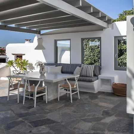 Aqua Breeze Villas Plaka (Naxos)